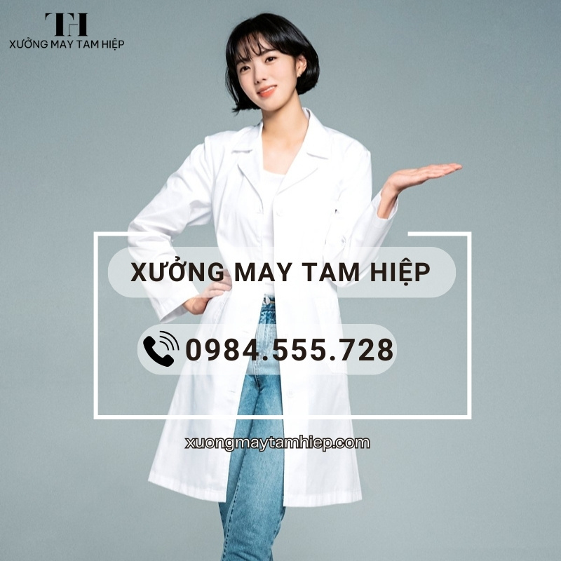 50+ mẫu áo blouse dược sĩ đẹp, chất lượng, giá tốt nhất 2025 11 Giá may áo blouse dược sĩ tại Xưởng may Tam Hiệp phụ thuộc vào nhiều yếu tố khác nhau