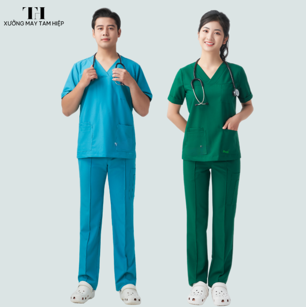 Đặt may đồng phục y tế theo yêu cầu - xưởng may uy tín, giá tốt 14 Đồng phục chuyên dụng cho kỹ thuật viên y tế với đường may chắc chắn