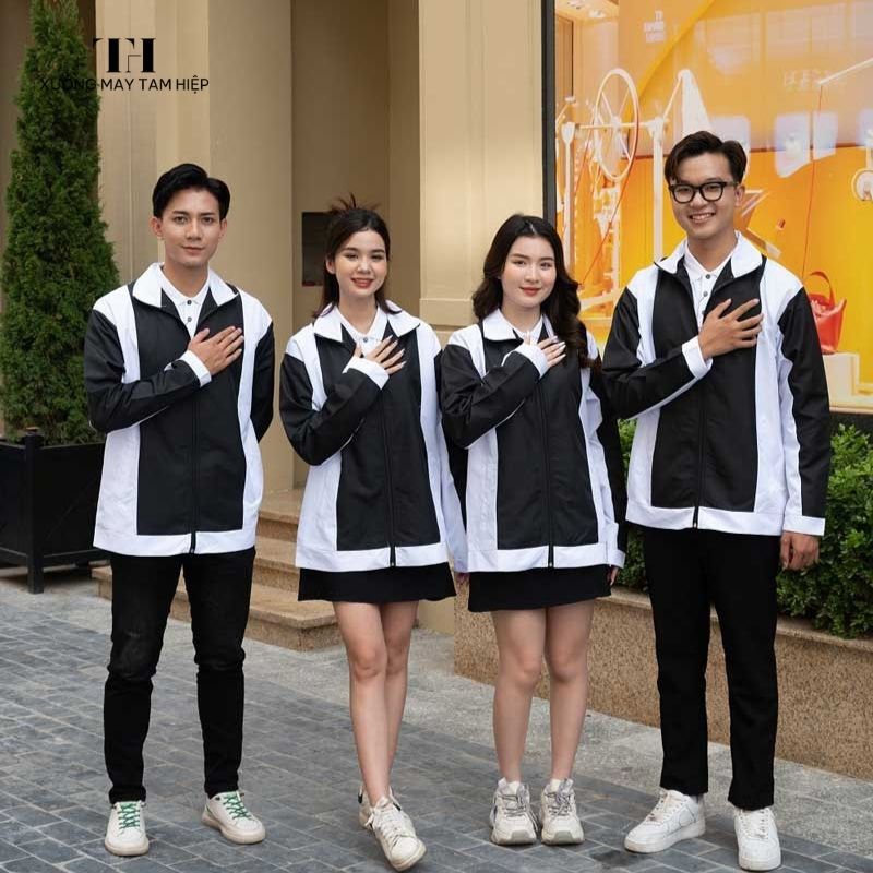 Xưởng may áo gió đồng phục đẹp, theo yêu cầu, chất lượng, giá tốt. 5 Chất lượng áo gió đồng phục tại Xưởng may Tam Hiệp luôn được đảm bảo