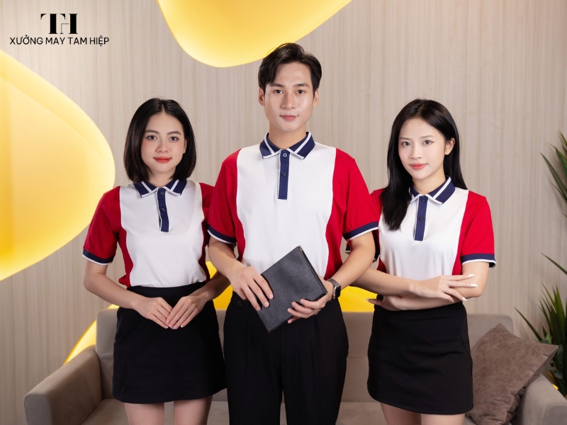 Xưởng may đồng phục giá rẻ, chất lượng, uy tín hàng đầu 2025 13 Áo Polo đồng phục thích hợp cho các nhân viên cửa hàng, công ty