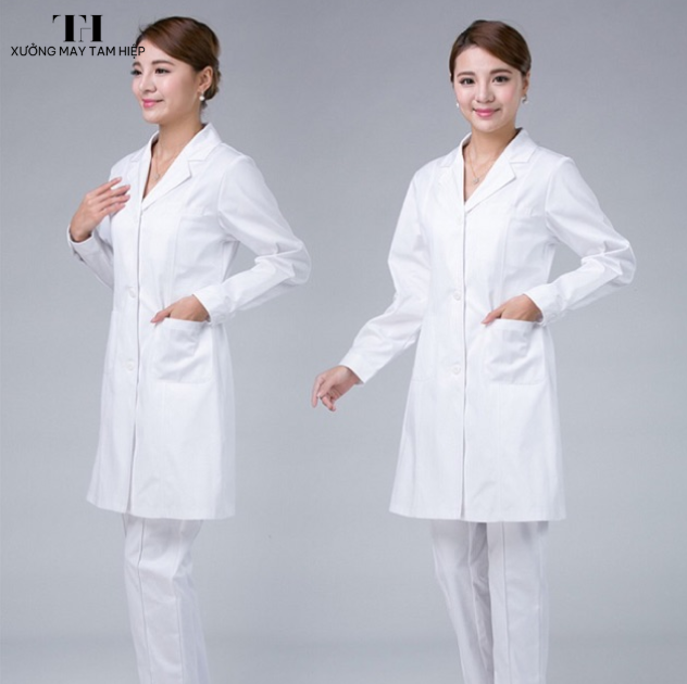Thiết kế áo blouse bác sĩ hiện đại, thanh lịch và dễ dàng vận động