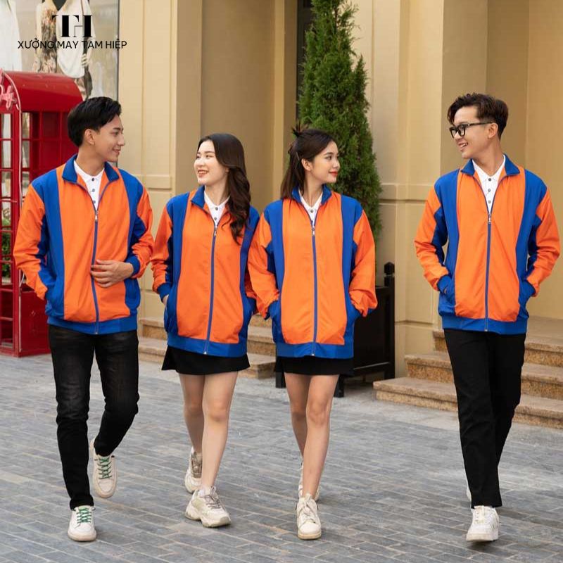 Xưởng may áo gió đồng phục đẹp, theo yêu cầu, chất lượng, giá tốt. 1 Lựa chọn đơn vị may áo gió đồng phục uy tín là vô cùng quan trọng
