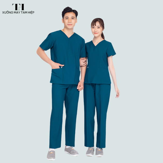 Xưởng Tam Hiệp may may đồng phục scrubs thoải mái, chất liệu thoáng mát
