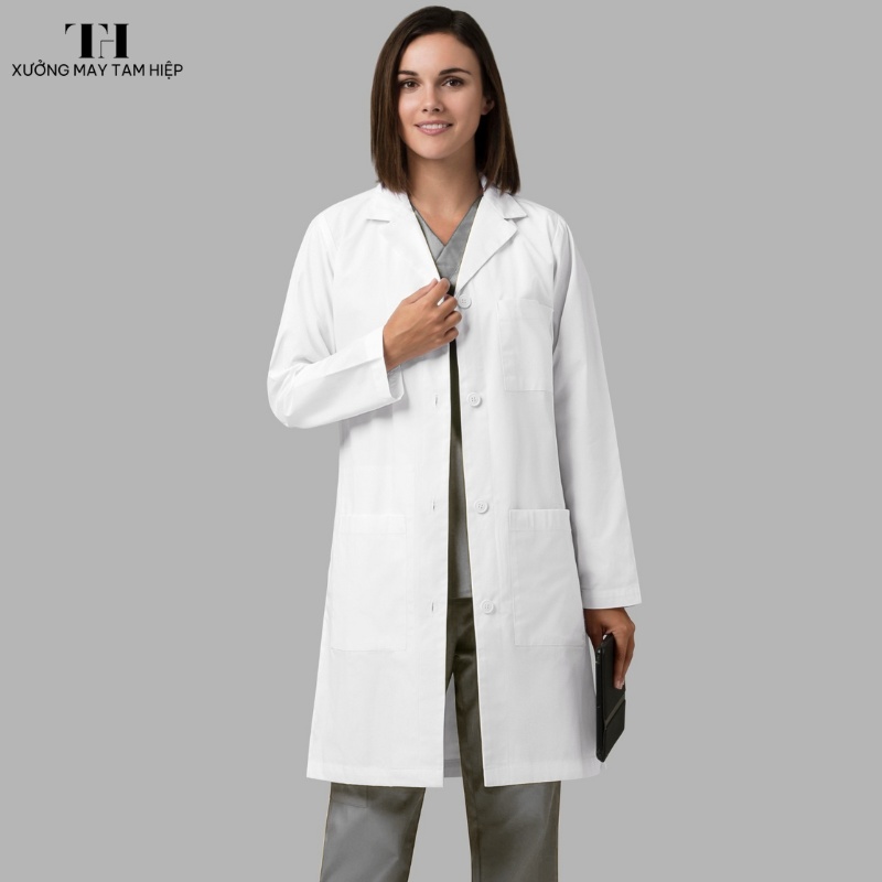 May áo Blouse nữ tại đâu chất lượng, giá tốt và đạt chuẩn y tế? 1 Chọn xưởng may áo Blouse nữ uy tín, yên tâm về chất lượng và giá cả
