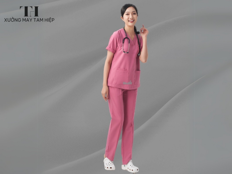 Mẫu đồng phục cho các bác sĩ khoa nhi