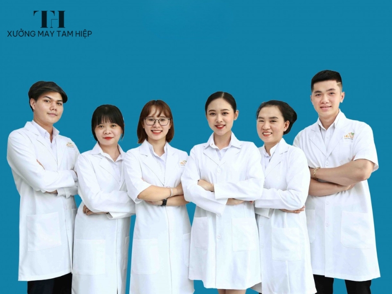Mẫu áo Blue trắng dáng dài tay và ngắn tay