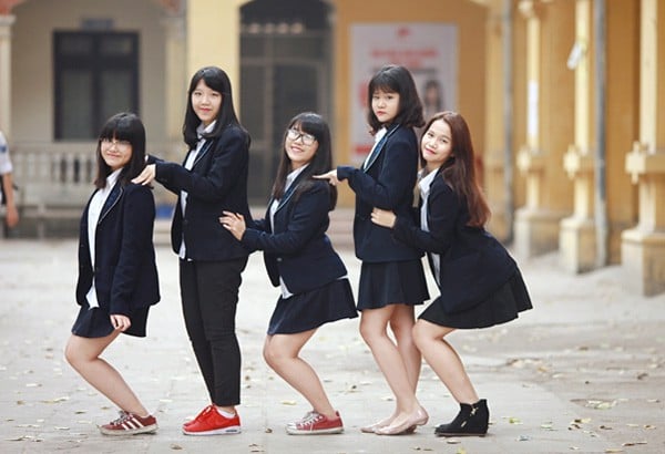 Đồng phục trường THCS Chu Văn An