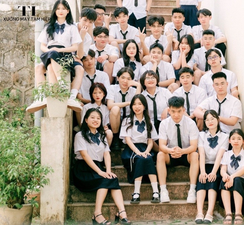Nên may đồng phục học sinh cấp 2 tại Xưởng Tam Hiệp