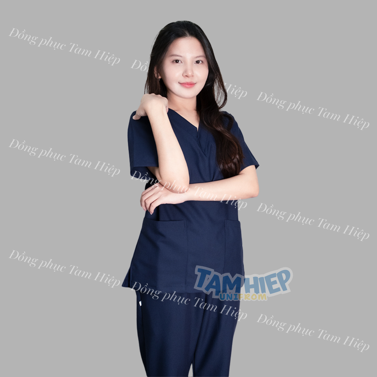 Áo Scrubs cổ tim màu xanh than