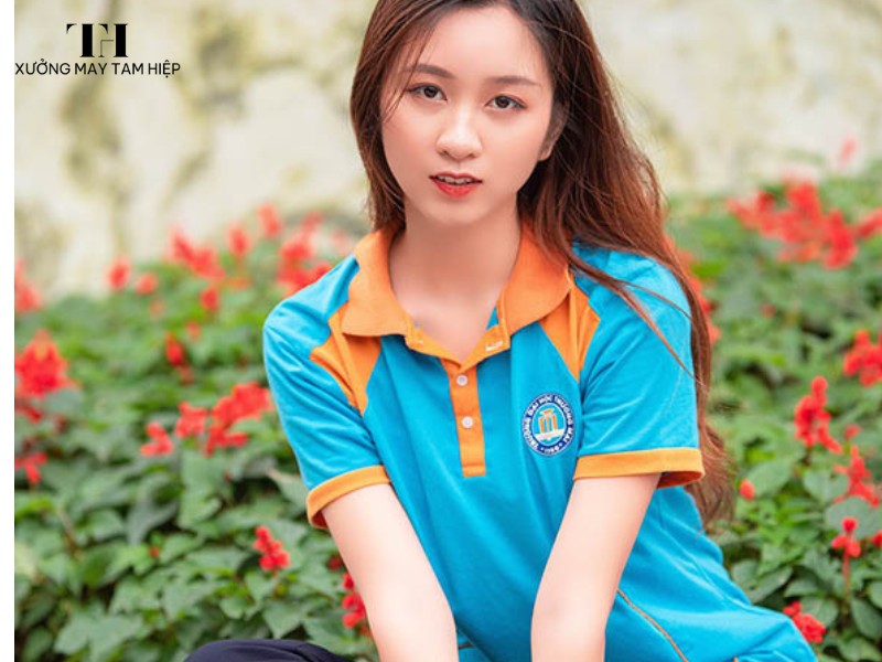 Hình ảnh sinh viên mặc đồng phục Đại học Y Hà Nội 12 Hình ảnh sinh viên mặc đồng phục Đại học Thương mại 6