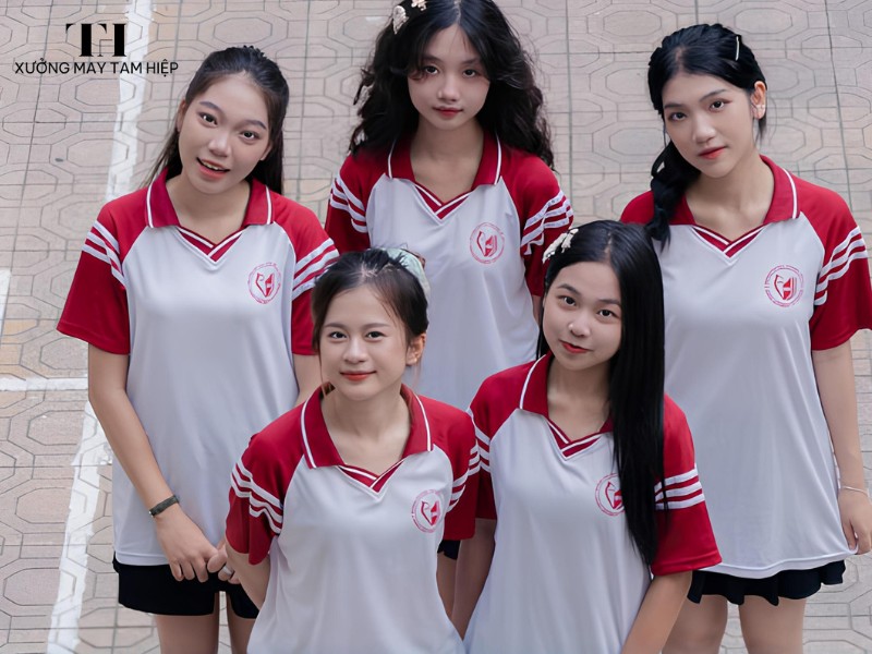 Hình ảnh sinh viên mặc đồng phục Đại học Y Hà Nội 12 Hình ảnh sinh viên mặc đồng phục Đại học Văn hoá Hà Nội 6