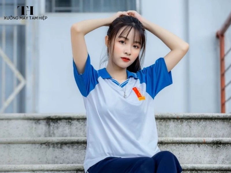 hinh anh sinh vien mac dong phuc truong dai hoc bach khoa 7